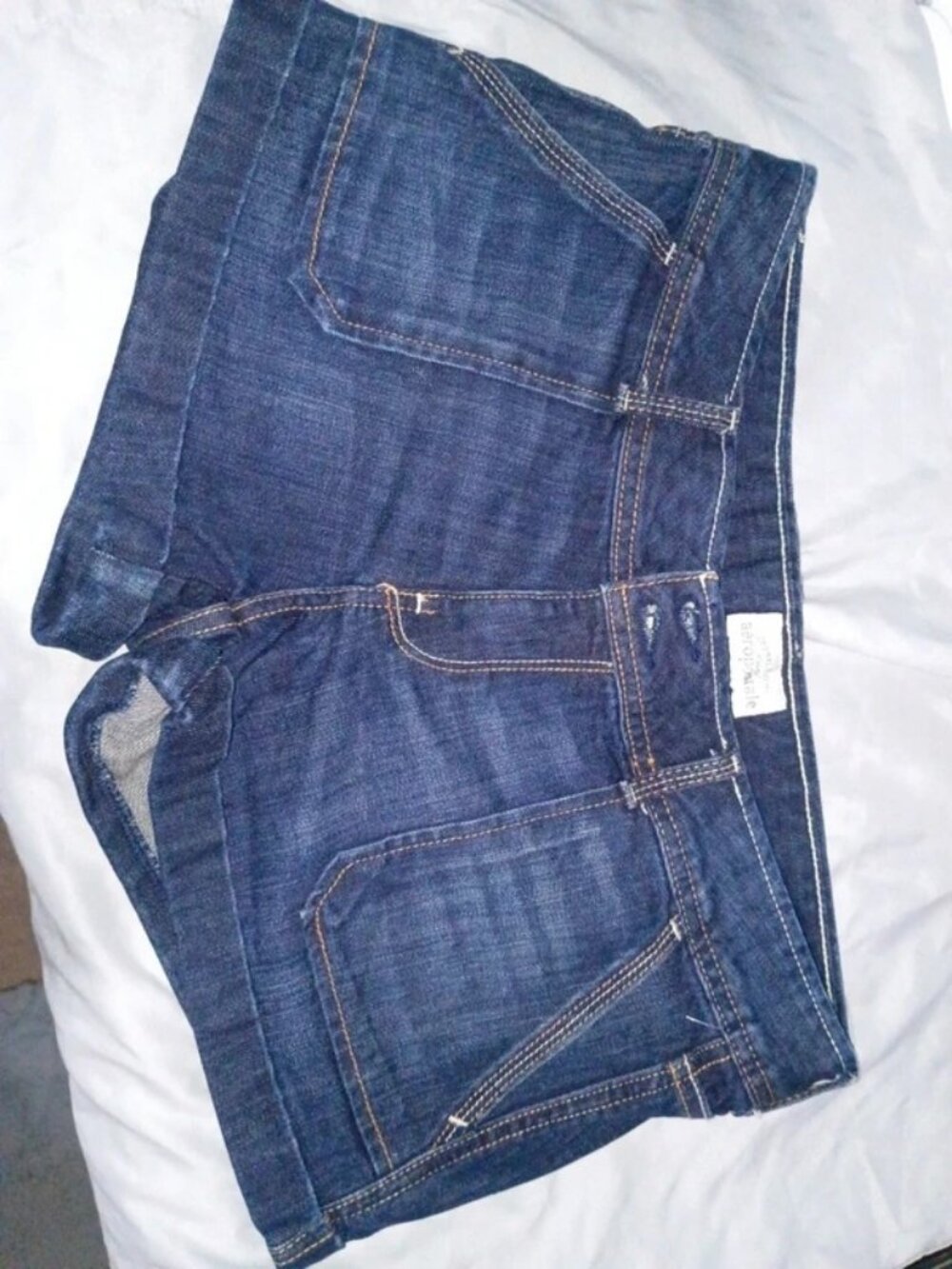 Aéropostale Dark Wash Denim Patch Pocket Shorts Double Button - Size 11/12